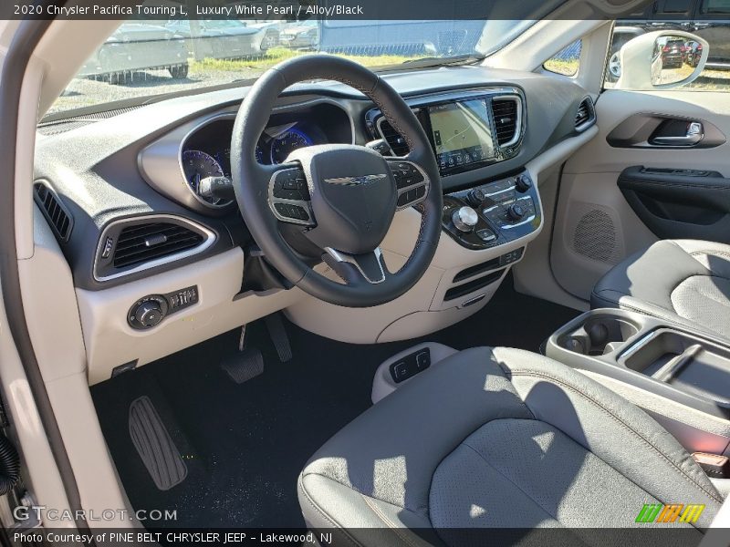 Luxury White Pearl / Alloy/Black 2020 Chrysler Pacifica Touring L