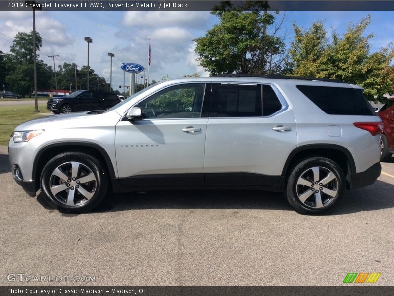 Silver Ice Metallic / Jet Black 2019 Chevrolet Traverse LT AWD