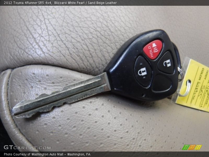 Blizzard White Pearl / Sand Beige Leather 2012 Toyota 4Runner SR5 4x4