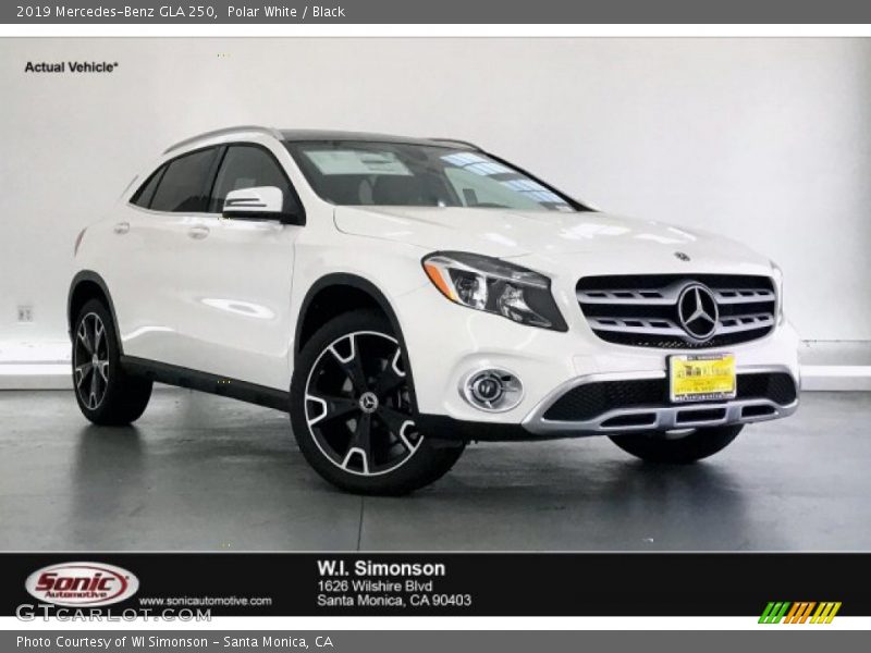 Polar White / Black 2019 Mercedes-Benz GLA 250