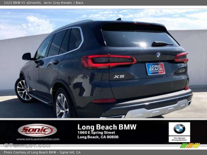 Arctic Grey Metallic / Black 2020 BMW X5 sDrive40i