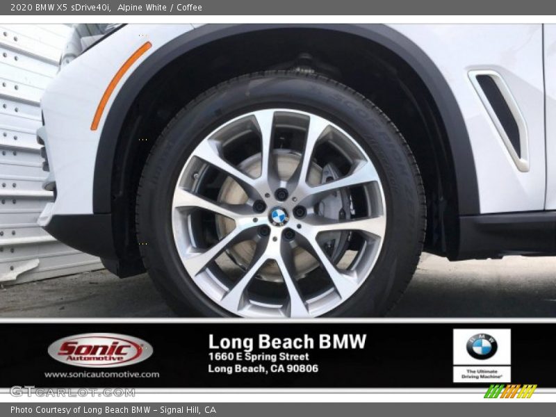 Alpine White / Coffee 2020 BMW X5 sDrive40i
