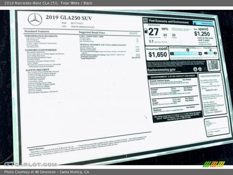 Polar White / Black 2019 Mercedes-Benz GLA 250