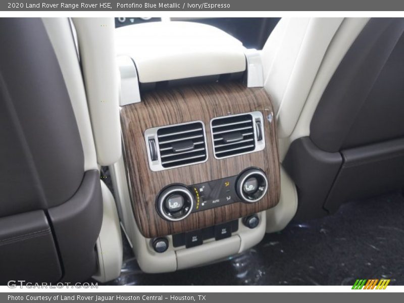 Controls of 2020 Range Rover HSE