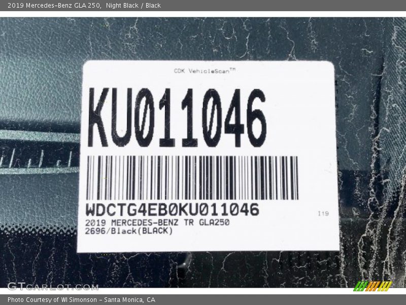 Night Black / Black 2019 Mercedes-Benz GLA 250