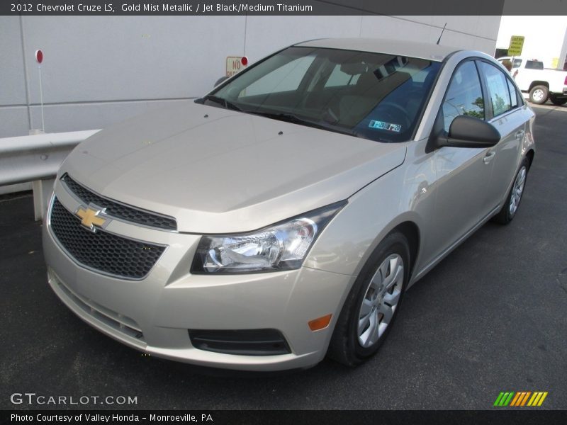 Gold Mist Metallic / Jet Black/Medium Titanium 2012 Chevrolet Cruze LS