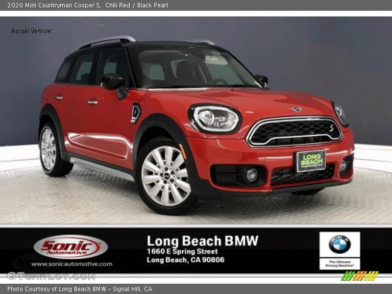 Chili Red / Black Pearl 2020 Mini Countryman Cooper S