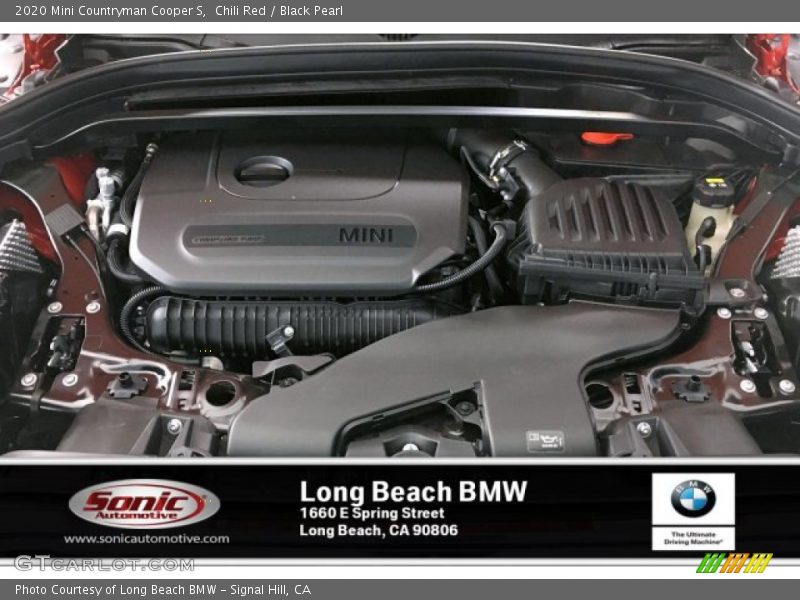 Chili Red / Black Pearl 2020 Mini Countryman Cooper S