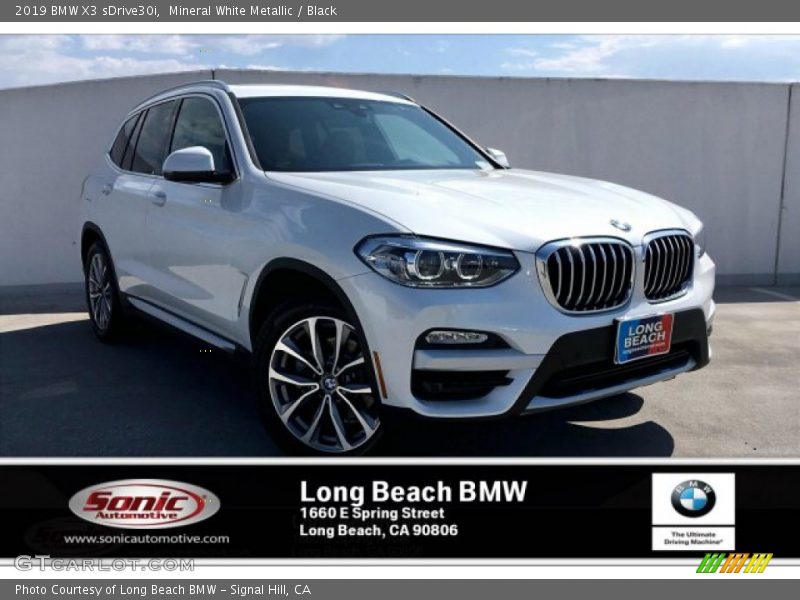 Mineral White Metallic / Black 2019 BMW X3 sDrive30i