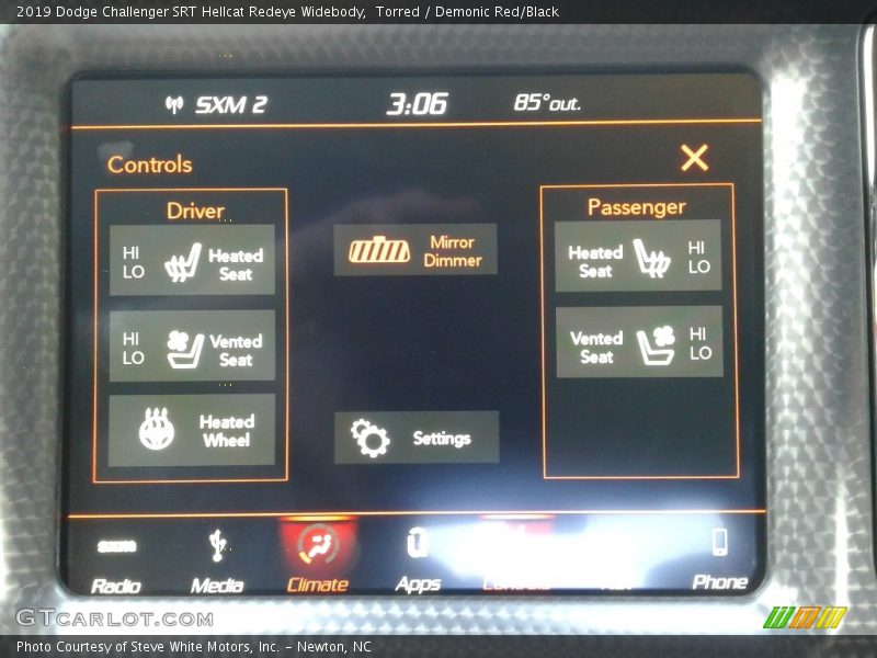 Controls of 2019 Challenger SRT Hellcat Redeye Widebody