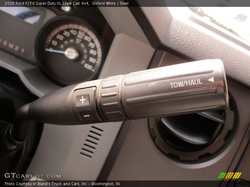 Oxford White / Steel 2015 Ford F250 Super Duty XL Crew Cab 4x4