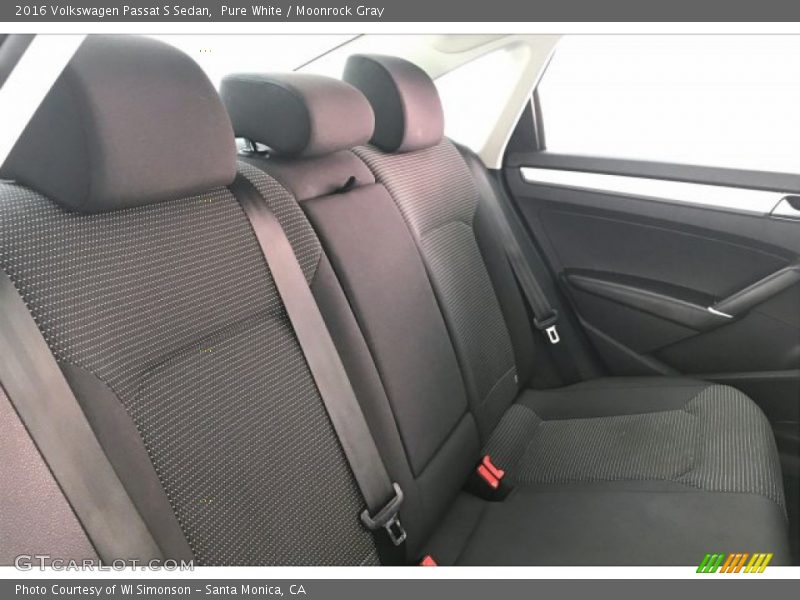 Pure White / Moonrock Gray 2016 Volkswagen Passat S Sedan