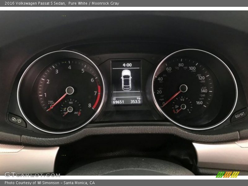 Pure White / Moonrock Gray 2016 Volkswagen Passat S Sedan