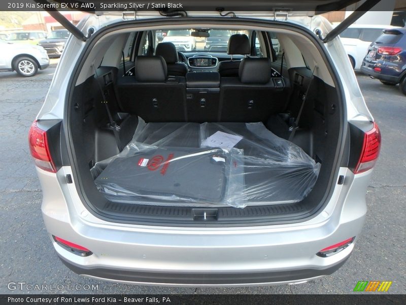 Sparkling Silver / Satin Black 2019 Kia Sorento EX V6 AWD