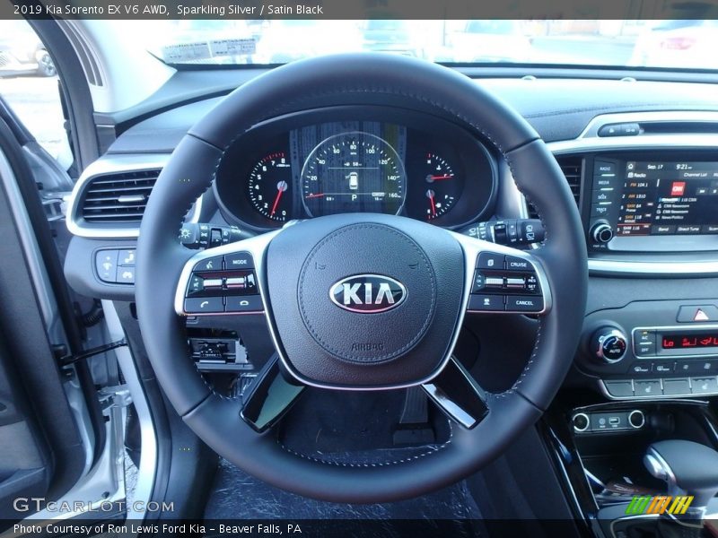 2019 Sorento EX V6 AWD Steering Wheel