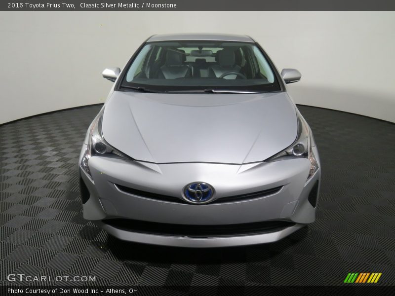 Classic Silver Metallic / Moonstone 2016 Toyota Prius Two
