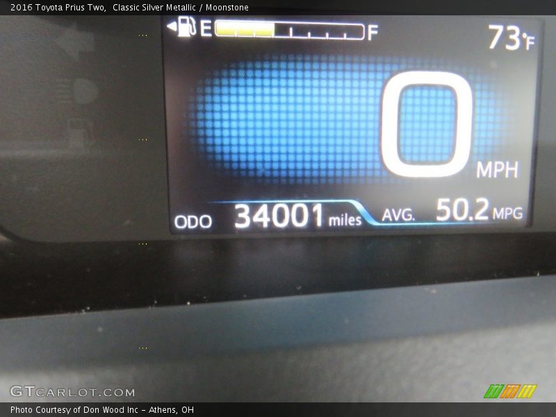 Classic Silver Metallic / Moonstone 2016 Toyota Prius Two