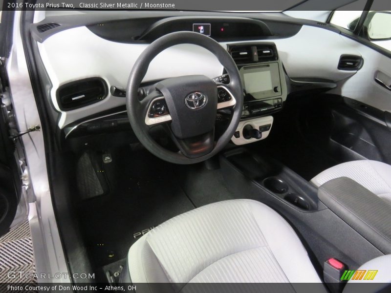 Classic Silver Metallic / Moonstone 2016 Toyota Prius Two