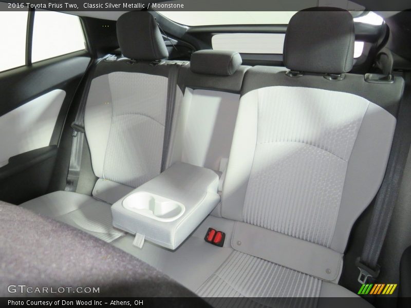 Classic Silver Metallic / Moonstone 2016 Toyota Prius Two