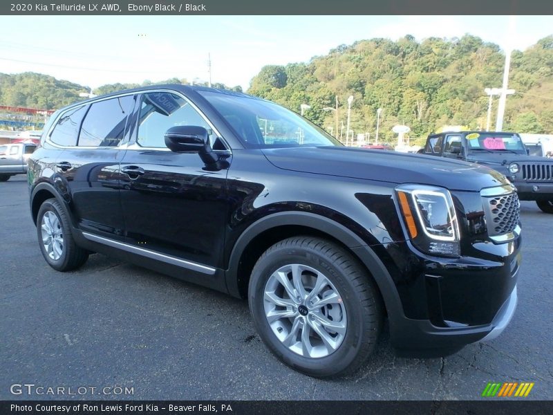 Front 3/4 View of 2020 Telluride LX AWD