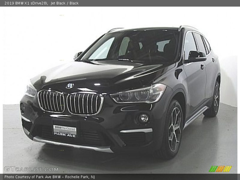 Jet Black / Black 2019 BMW X1 sDrive28i