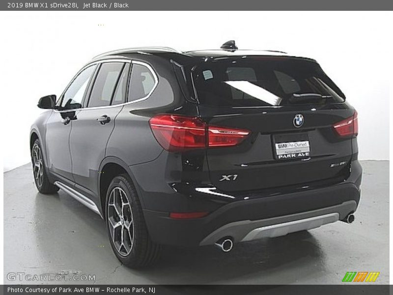 Jet Black / Black 2019 BMW X1 sDrive28i
