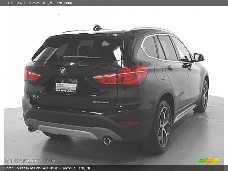 Jet Black / Black 2019 BMW X1 sDrive28i