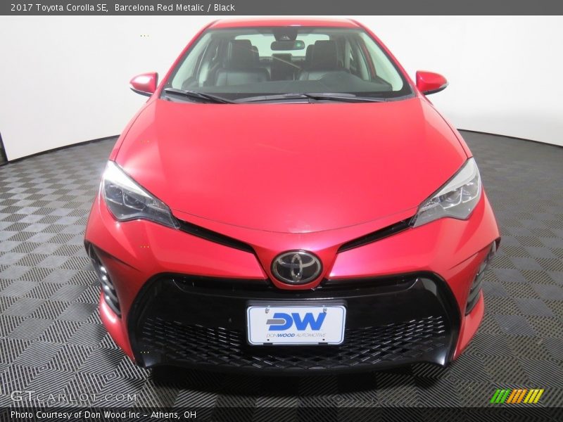 Barcelona Red Metalic / Black 2017 Toyota Corolla SE