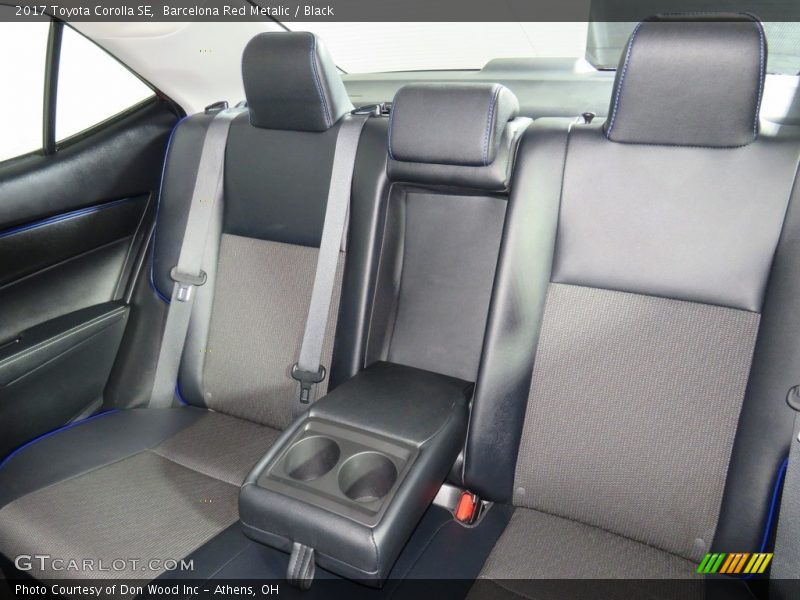 Barcelona Red Metalic / Black 2017 Toyota Corolla SE