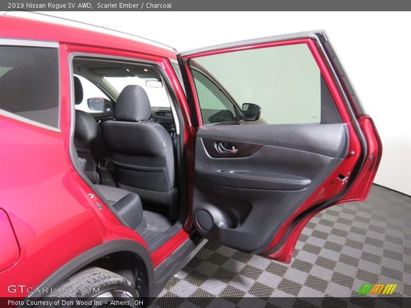 Scarlet Ember / Charcoal 2019 Nissan Rogue SV AWD