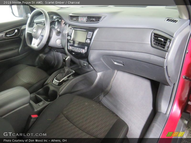 Scarlet Ember / Charcoal 2019 Nissan Rogue SV AWD