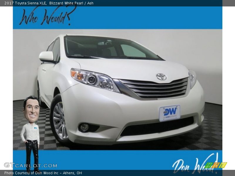 Blizzard White Pearl / Ash 2017 Toyota Sienna XLE
