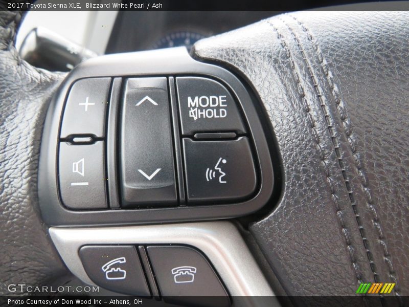 Blizzard White Pearl / Ash 2017 Toyota Sienna XLE