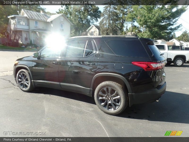 Mosaic Black Metallic / Jet Black 2020 Chevrolet Traverse RS AWD