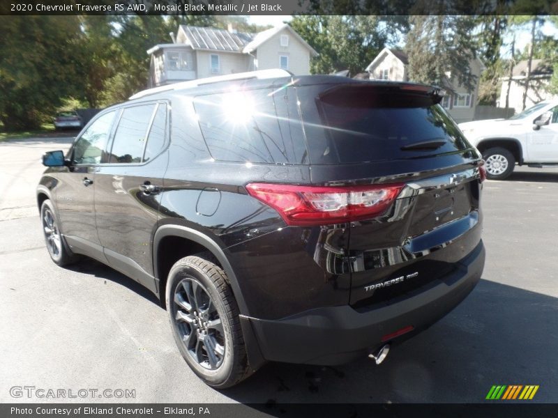 Mosaic Black Metallic / Jet Black 2020 Chevrolet Traverse RS AWD