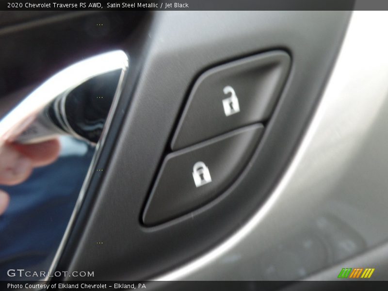 Satin Steel Metallic / Jet Black 2020 Chevrolet Traverse RS AWD