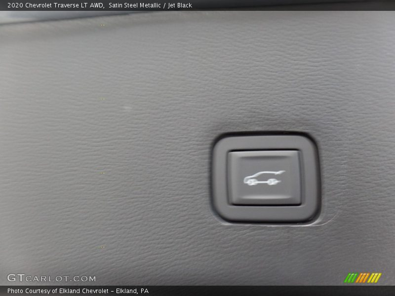 Satin Steel Metallic / Jet Black 2020 Chevrolet Traverse LT AWD