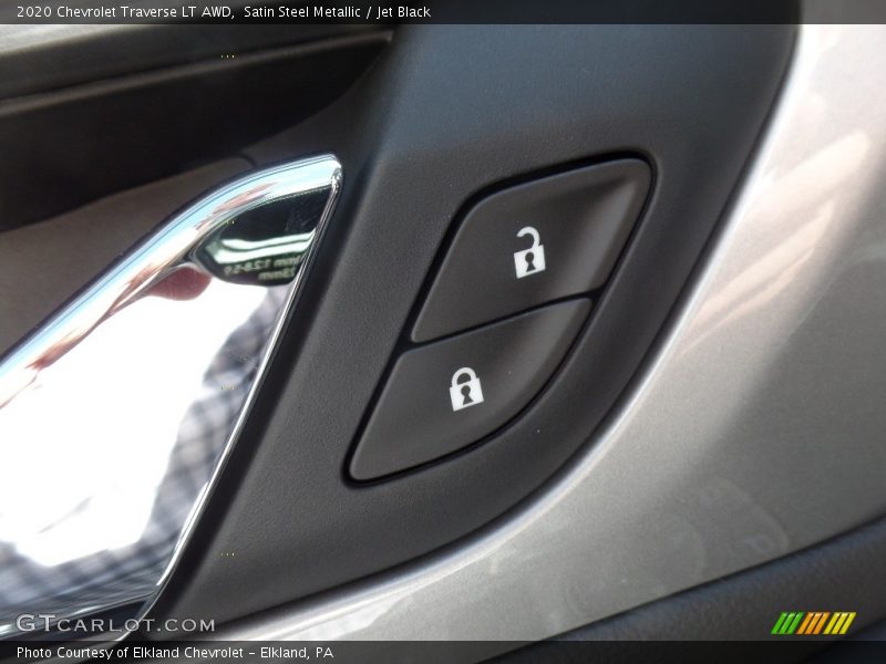 Satin Steel Metallic / Jet Black 2020 Chevrolet Traverse LT AWD