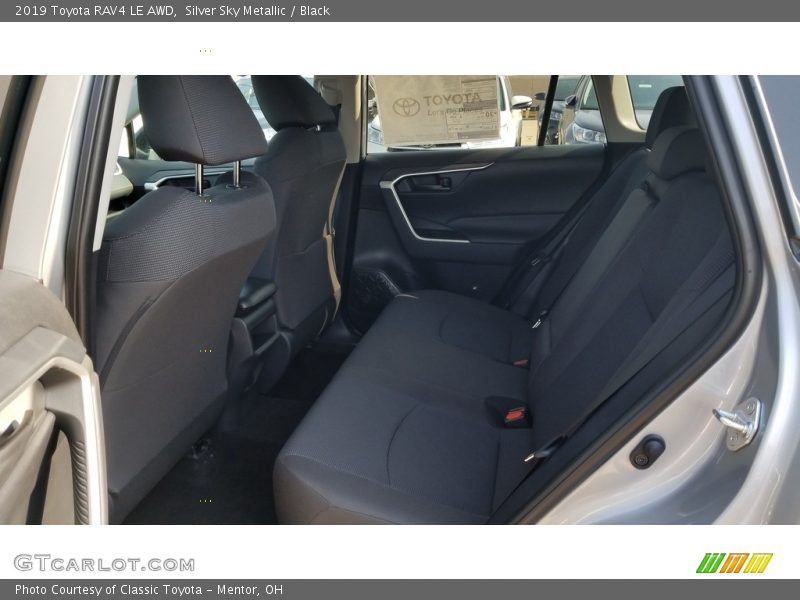 Silver Sky Metallic / Black 2019 Toyota RAV4 LE AWD