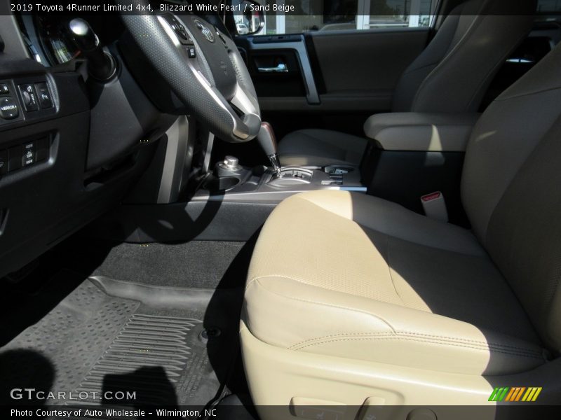 Blizzard White Pearl / Sand Beige 2019 Toyota 4Runner Limited 4x4