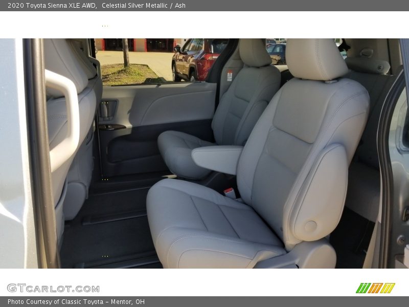 Celestial Silver Metallic / Ash 2020 Toyota Sienna XLE AWD
