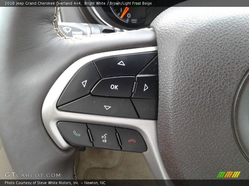 Bright White / Brown/Light Frost Beige 2018 Jeep Grand Cherokee Overland 4x4