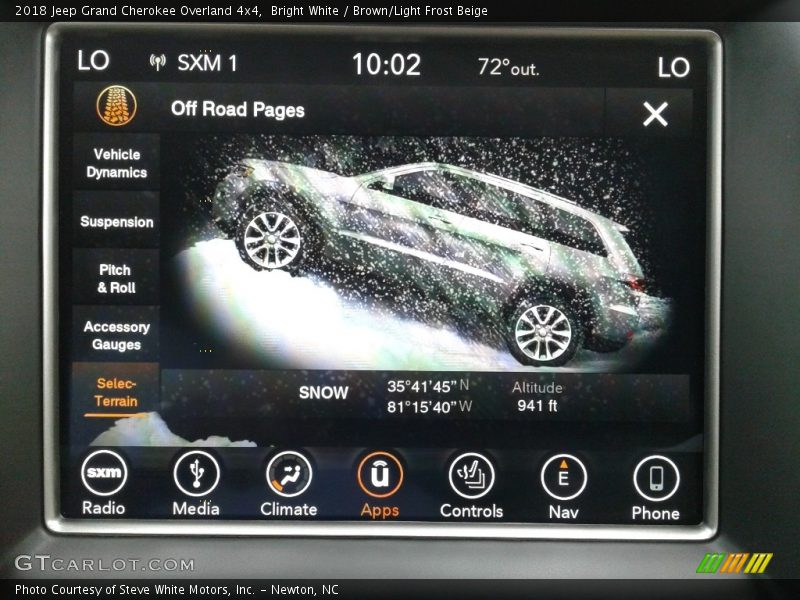 Bright White / Brown/Light Frost Beige 2018 Jeep Grand Cherokee Overland 4x4