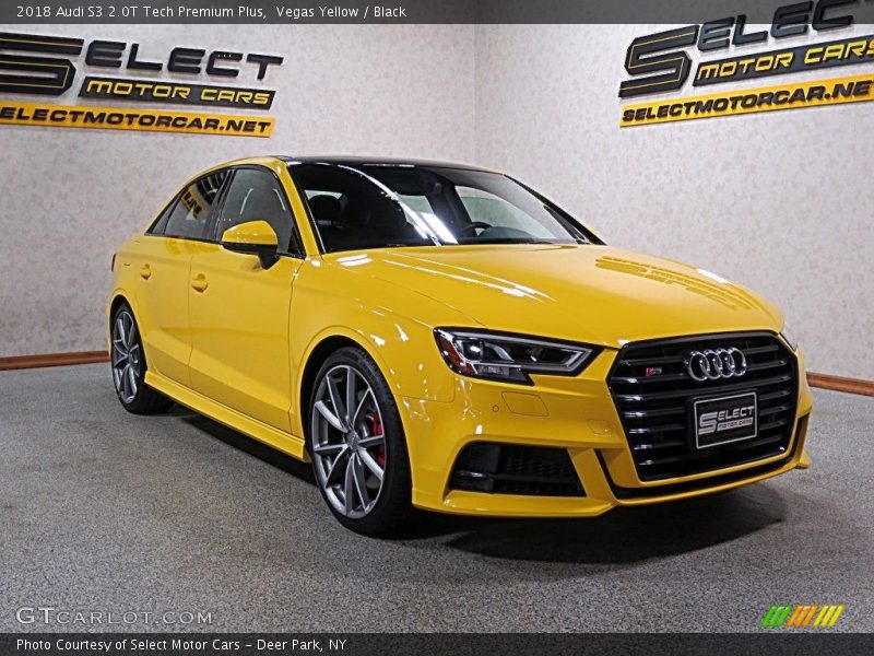 Front 3/4 View of 2018 S3 2.0T Tech Premium Plus