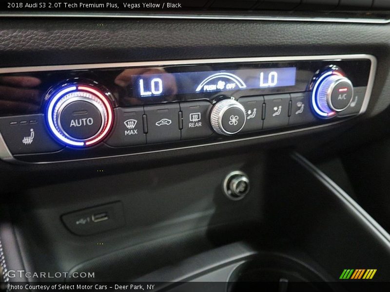 Controls of 2018 S3 2.0T Tech Premium Plus