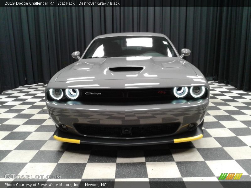 Destroyer Gray / Black 2019 Dodge Challenger R/T Scat Pack