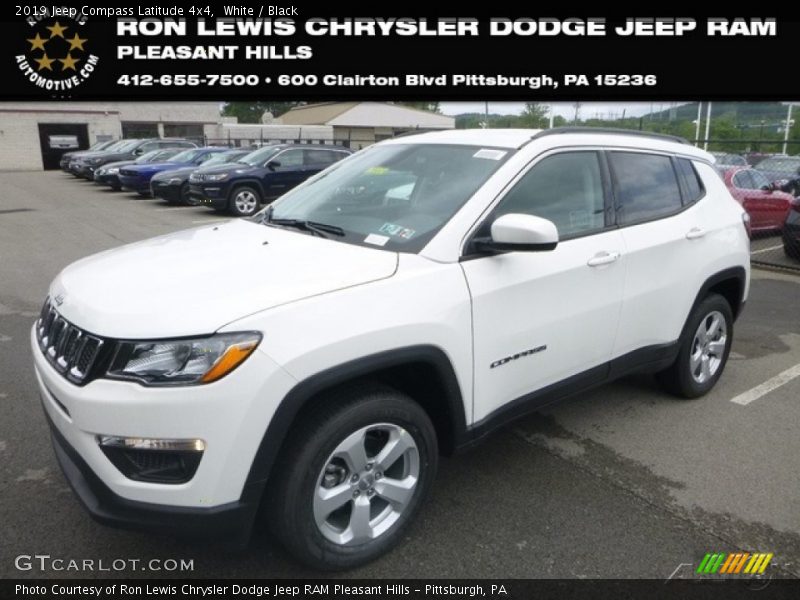 White / Black 2019 Jeep Compass Latitude 4x4