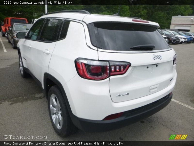 White / Black 2019 Jeep Compass Latitude 4x4