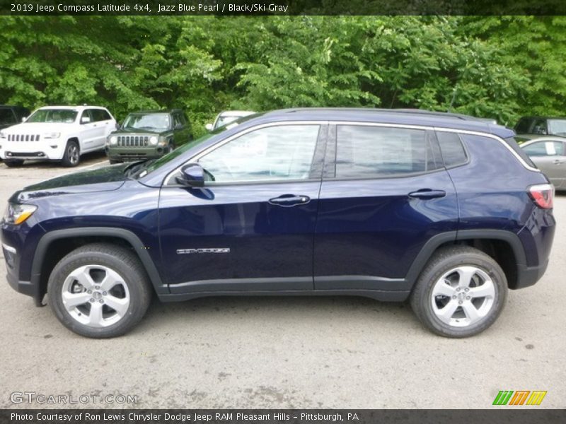 Jazz Blue Pearl / Black/Ski Gray 2019 Jeep Compass Latitude 4x4