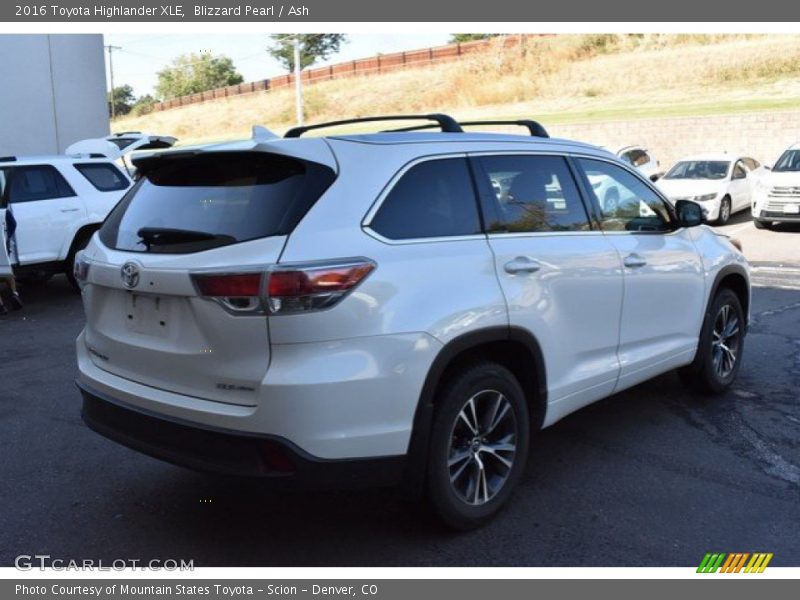Blizzard Pearl / Ash 2016 Toyota Highlander XLE